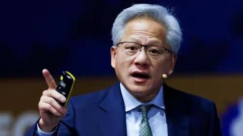 是绝望？是失望？英伟达总裁黄仁勋居然对着英国媒体说：中国将会毫无悬念赢得Ai人工