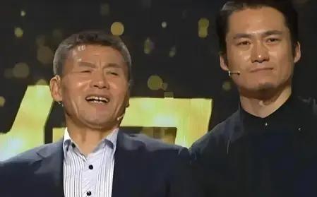 1999年，黑龙江1校长晨跑时，突然被一学生拦住：“请你供我读书！”没想到，他竟