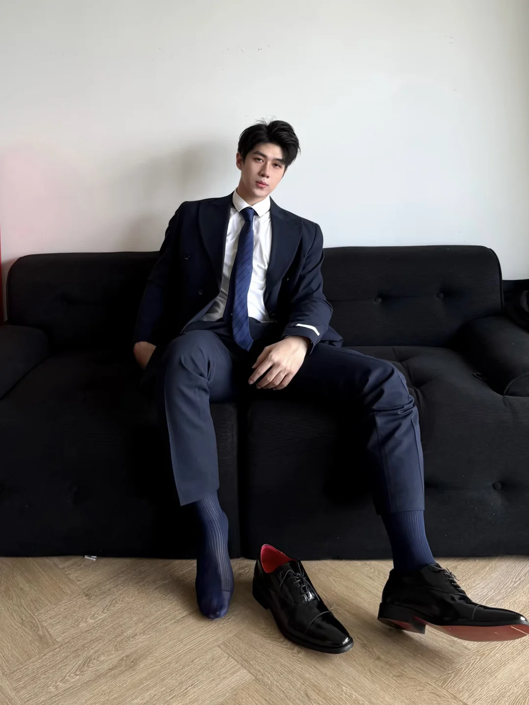 正装职男💼