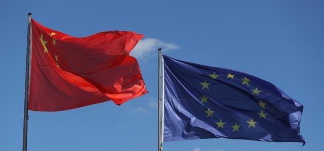 荷兰政府突然宣布了。
2026年1月，在海牙发布对中国新的出口管制细则，将部分浸