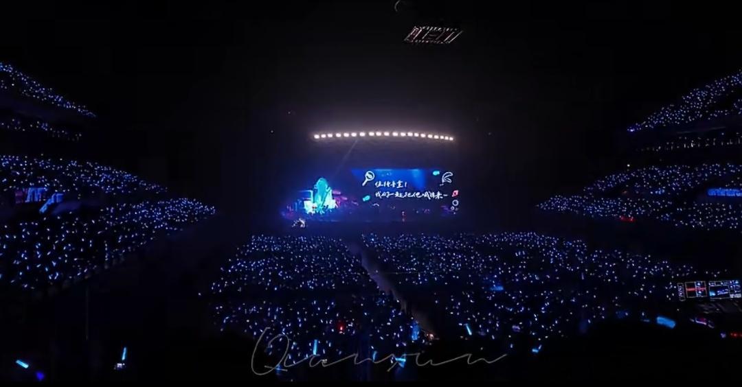 梓渝 于适今日演唱会上座率都好高🔥 梓渝演唱会于适演唱会