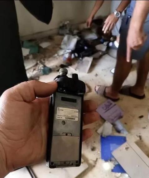 话说中东这地方，最近那叫一个乱，30多个国家的人都得赶紧回家，黎巴嫩局势紧张得要