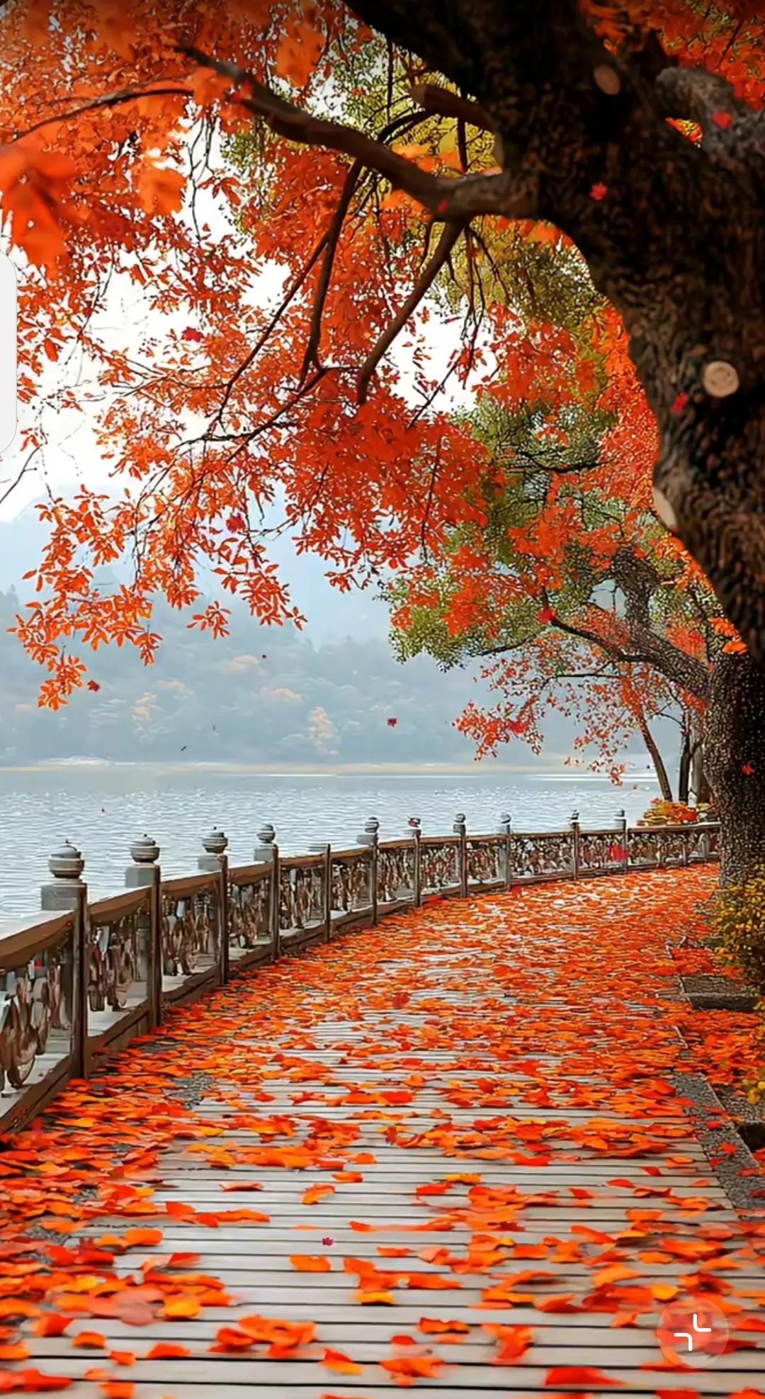 上联：雨打高山绿。下联是什么秋染枫叶红