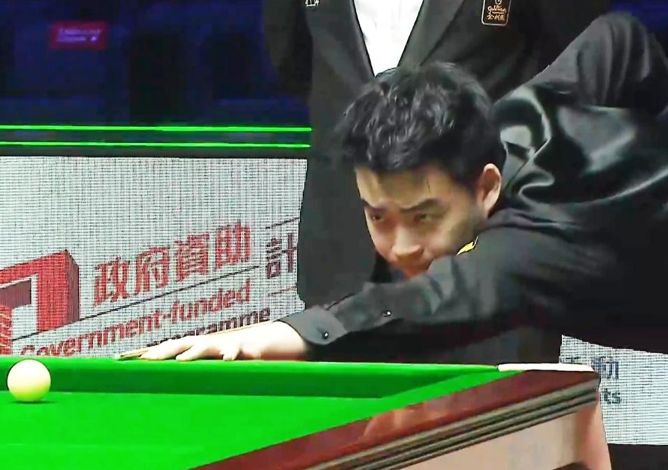 斯佳辉两杆过百，5-3战胜庞俊旭，挺进世界大奖赛八强！
 
 
北京时间2月5日