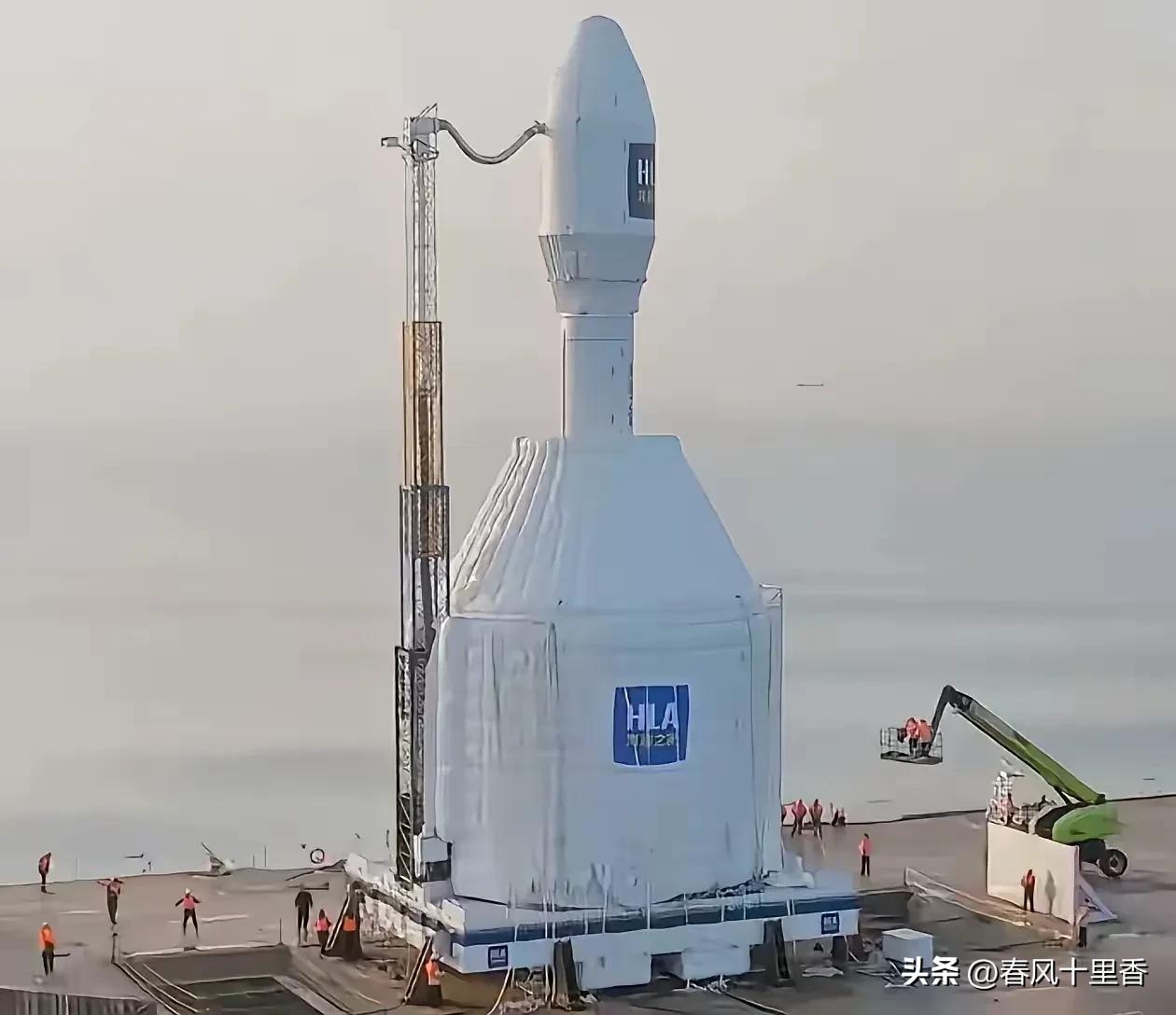 2025年10月11日上午，在烟台海阳附近海域，“引力一号（遥二）·海澜之家号”