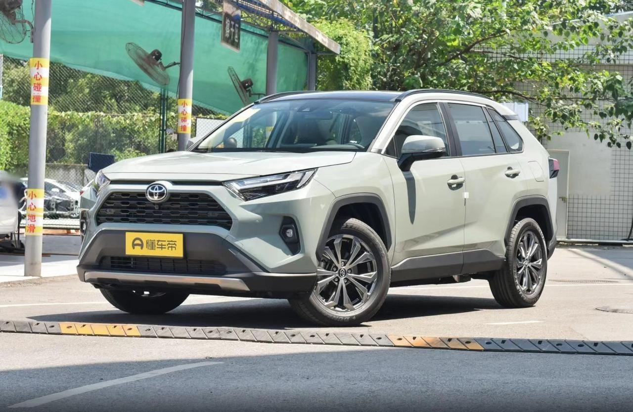 如果你正在看10-15万预算的二手SUV，又不想天天操心修车、油耗、保值这些破事