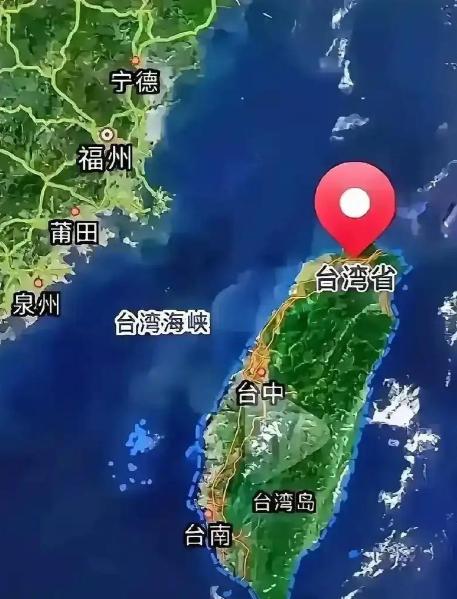 醒醒吧！“三天收台”的爽文爽不了现实。台海若真开战，美国只是皮外伤，我们才是那个