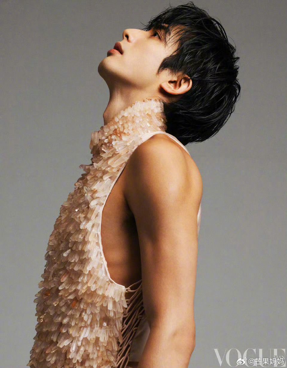 宋威龙你很有名每张不心动挑战都失败🥵 VOGUEMAN宋威龙三月刊封面