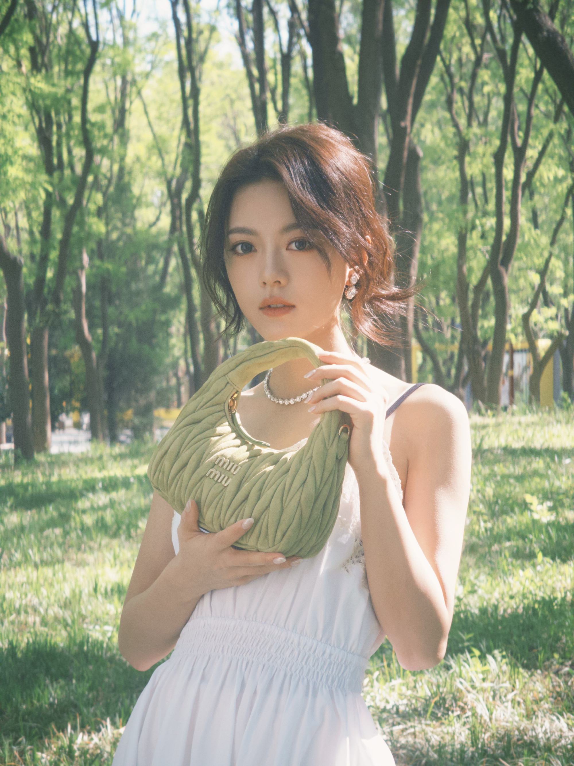 赵今麦，清新裙装，夏日少女。赵今麦