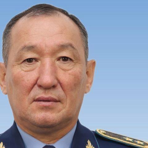 当了24天的国防部长科萨诺夫被免职了……

9月24日，哈萨克斯坦海军在里海沿岸