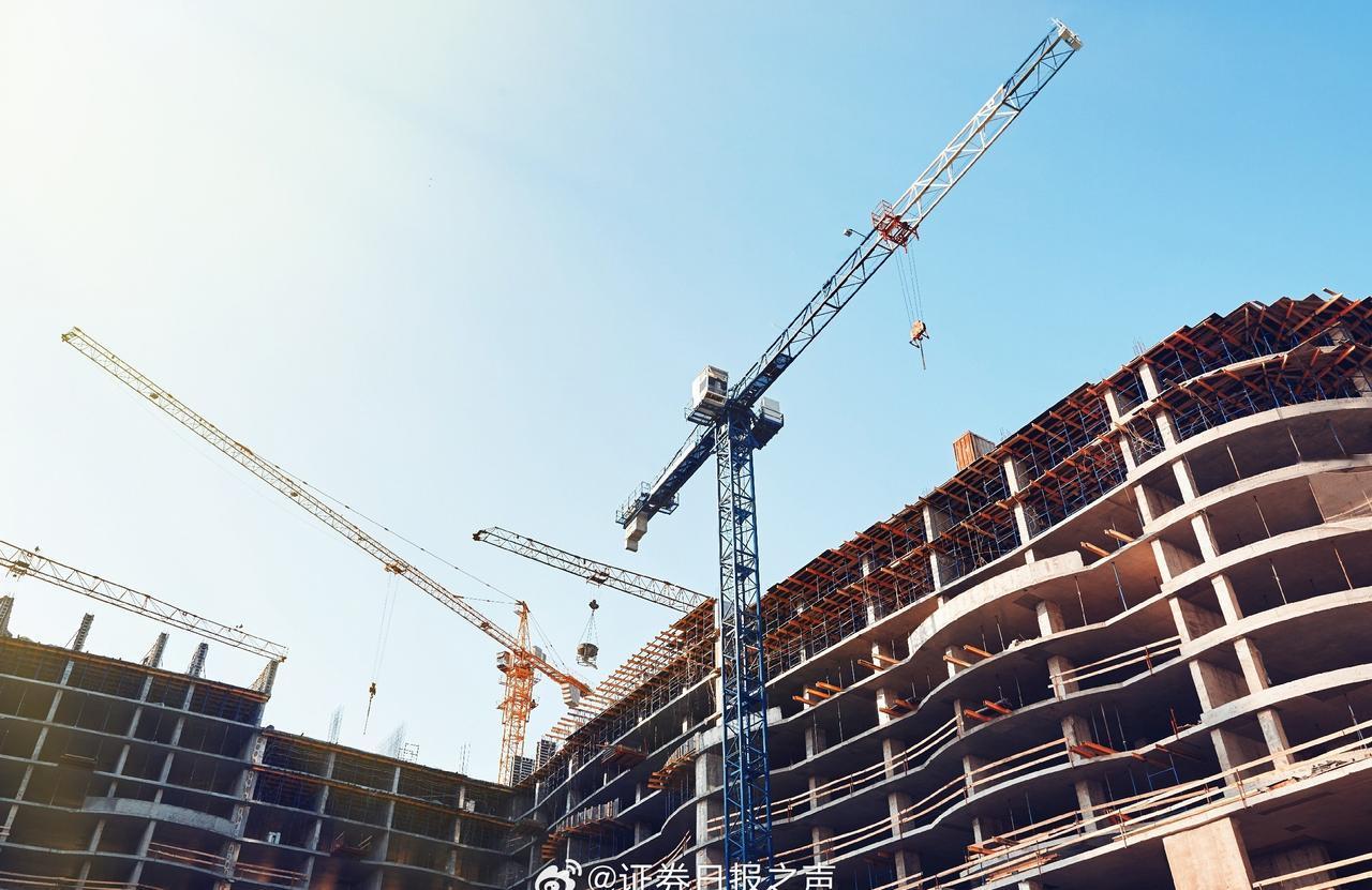 【城中村改造提速 开发商抢夺“房票”客户】房票正成为楼市新的活跃因素。近期，随着