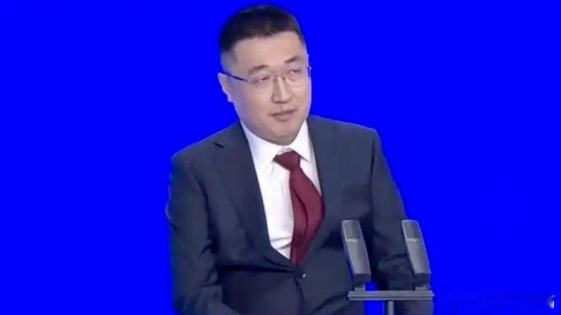 凤凰新闻【李嘉诚和TT海外断臂后，SHEIN押注100亿，在广东杀了一个回马枪】