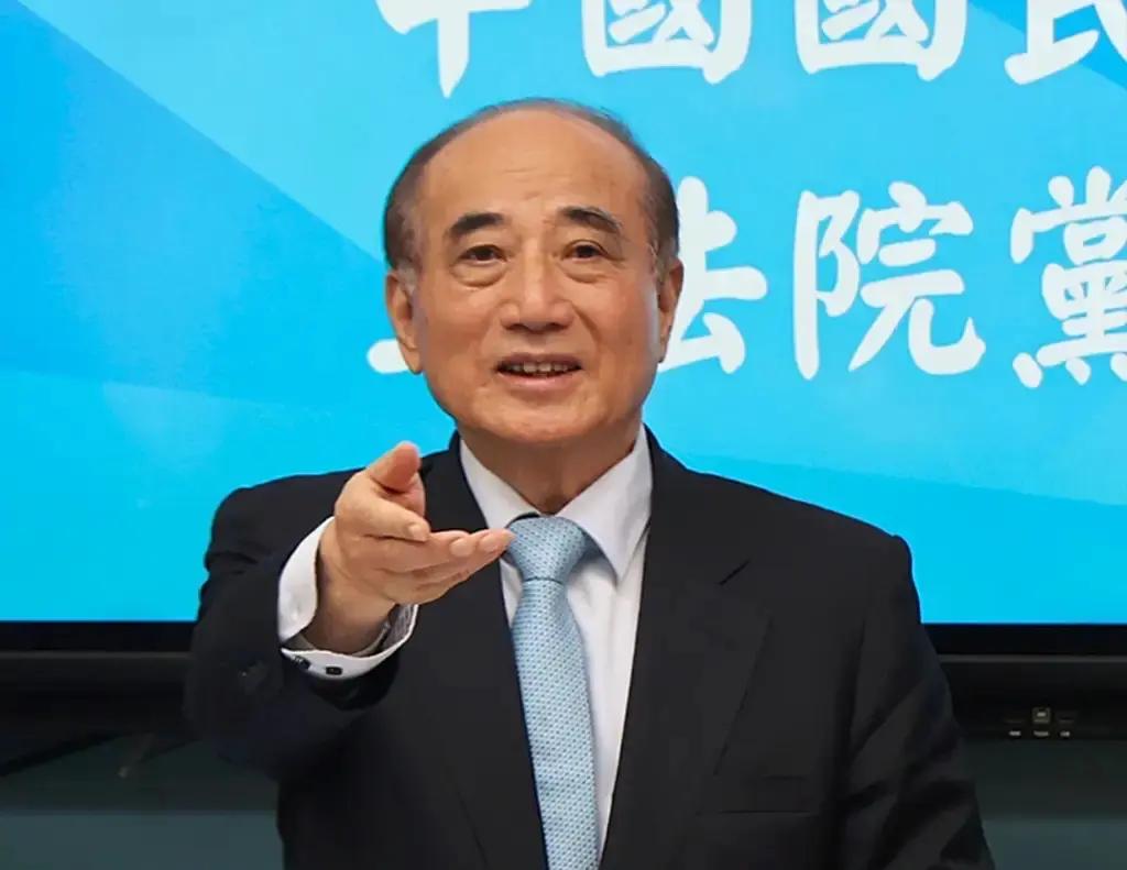 王金平突然高喊“统一”，背后藏着台湾本土派系的精明算计
 
年过八旬的王金平，在