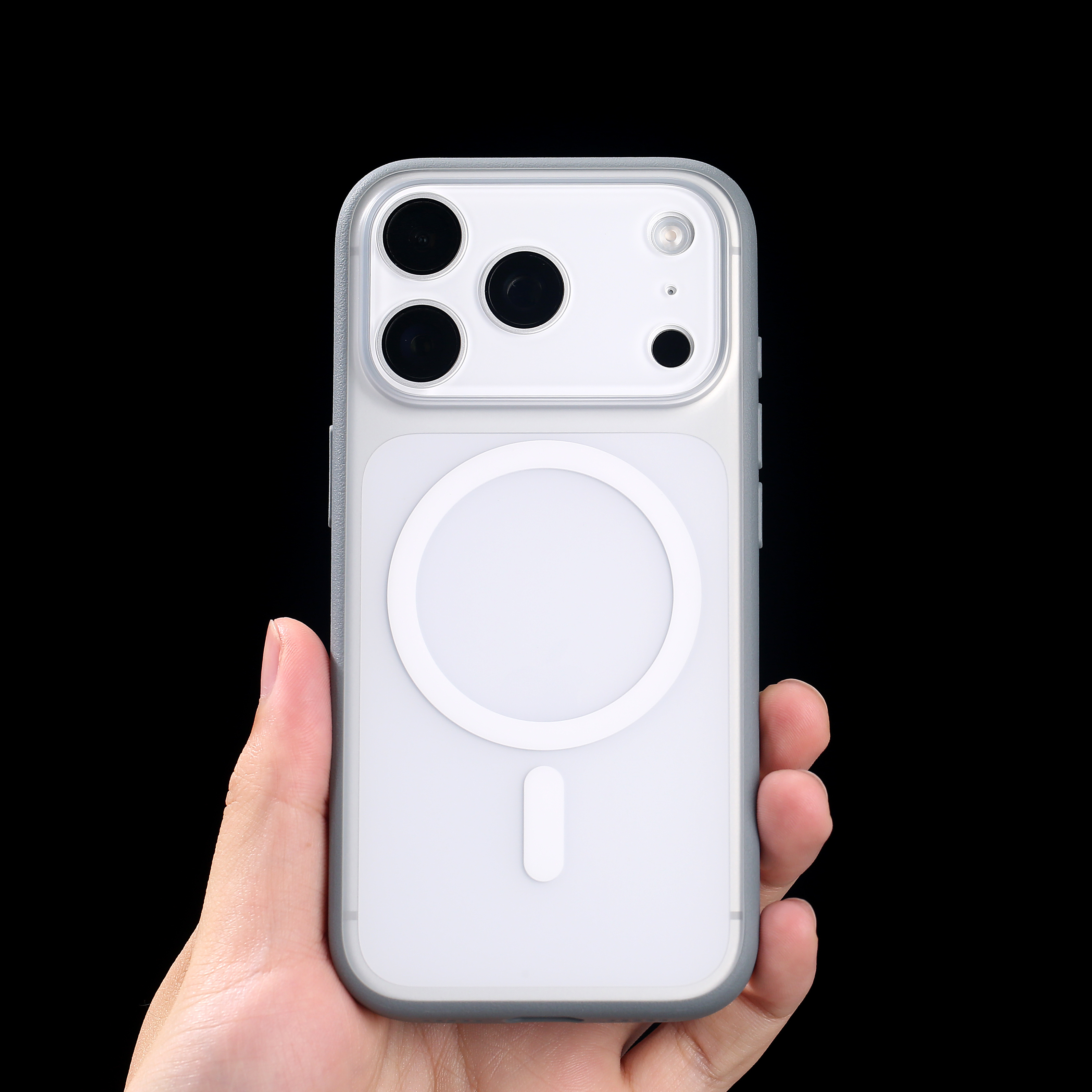 果子有点上头了，别人家都在涨价，他却降价iPhone17Pro /17ProMa