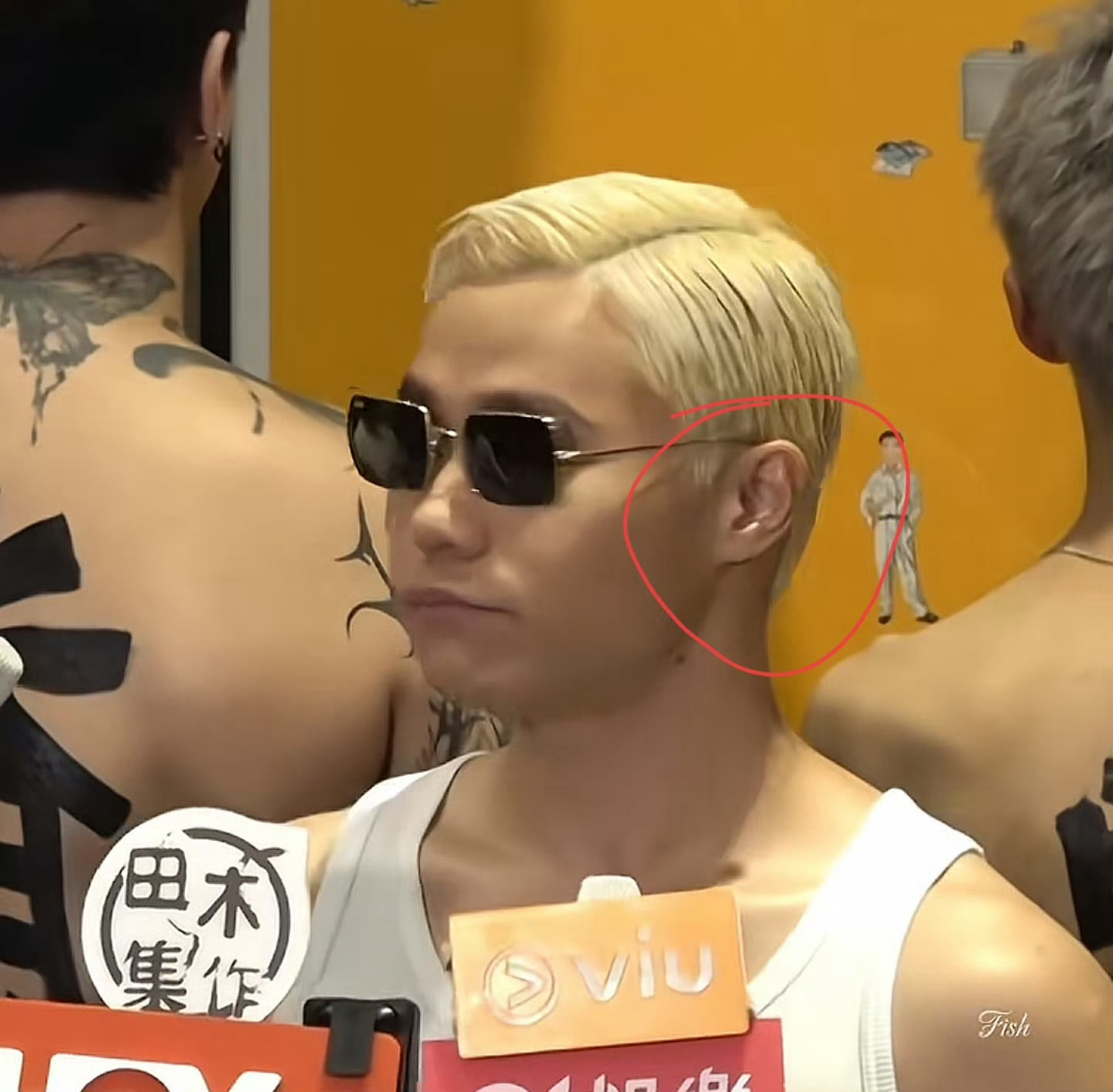 一个人长不长情，看样子可以看得出来的。不是你说是就是的，反正你不是。 
