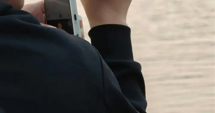 OPPO Find X9 Ultra真機(jī)泄漏 新版增距鏡達(dá)到300mm焦段