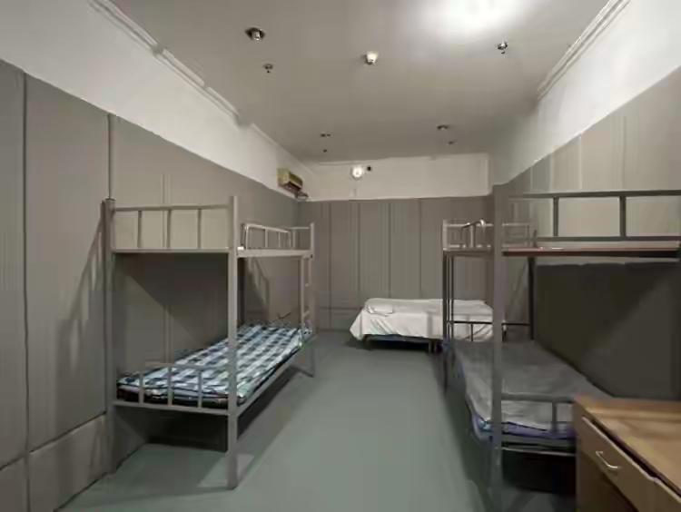 
多名民警电击殴打刑讯逼供致1男子死亡

河北暴钦瑞案件进展：暴钦瑞，33岁，