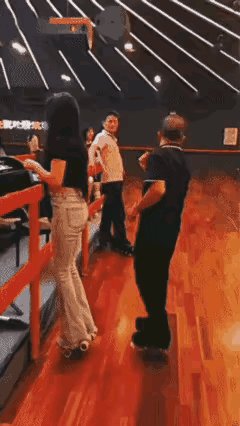 从年轻滑到老，就没给哪个妹子丢过脸