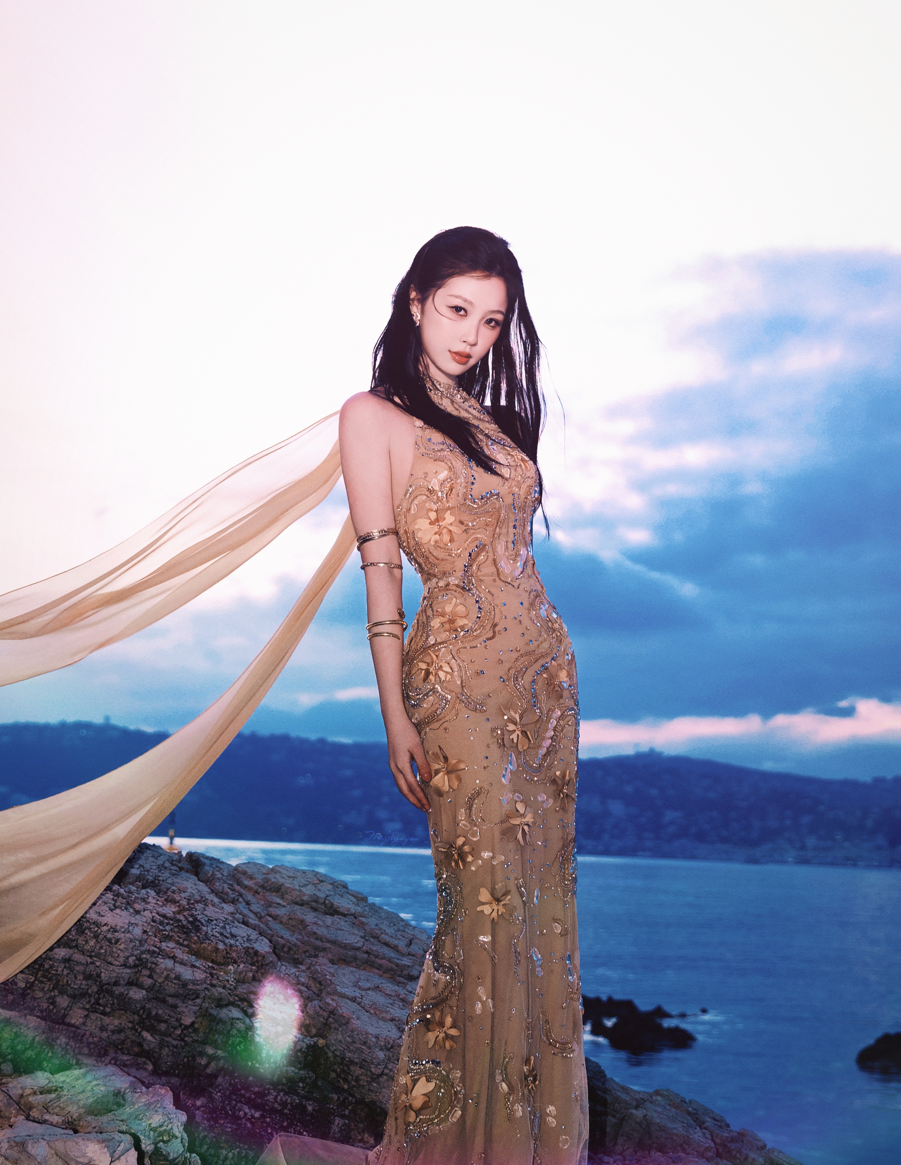 🐍👑虞书欣戛纳第二套造型