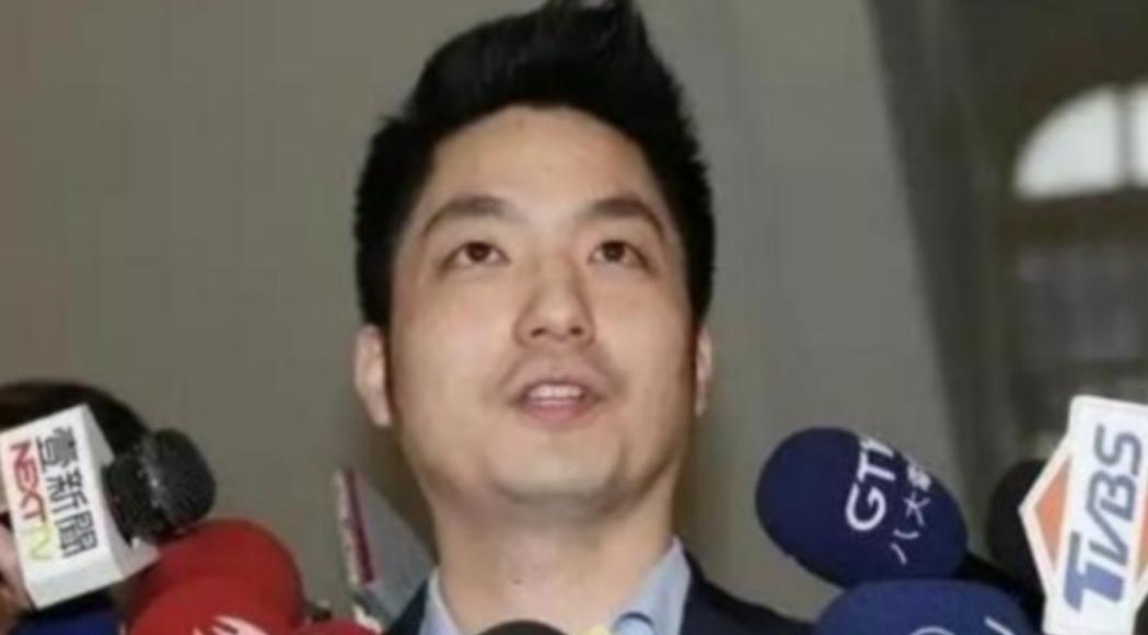 岛上传来消息，台北市市长、蒋介石的曾孙蒋万安公然表示，自己绝对不可能去选下一任国