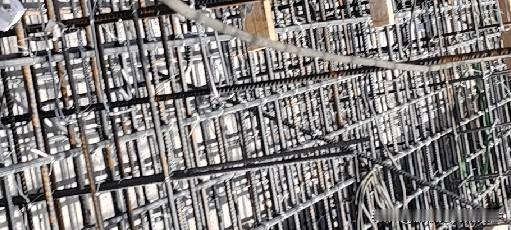 工地验收疑惑，百思不得其解。


不知道工友们有没有发现这样的怪事，工地上好几个