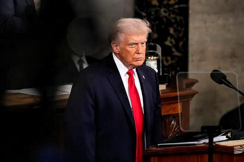 特朗普：对伊朗军事行动或持续约四周！

据央视新闻，当地时间3月1日，美国总统特