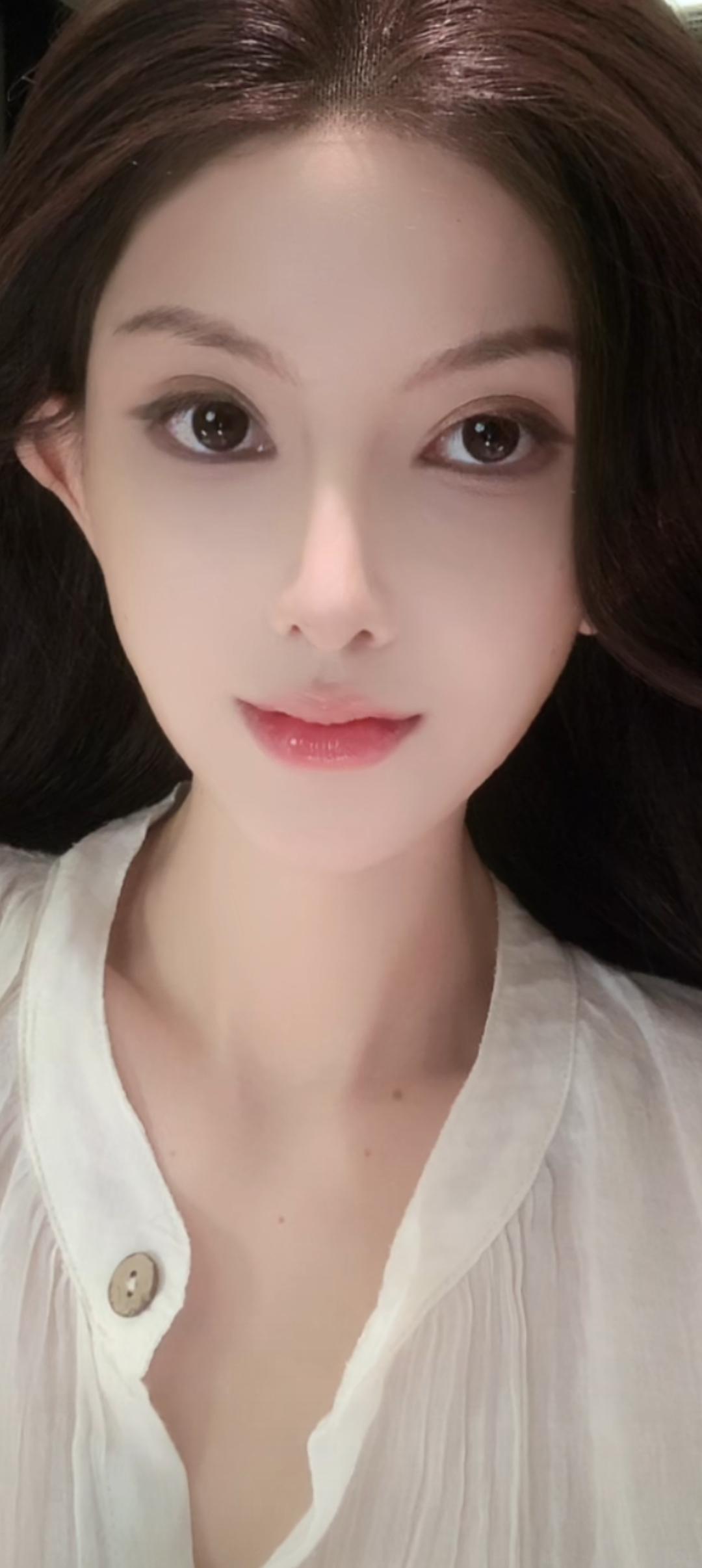 这位小姐姐看着好温柔啊！