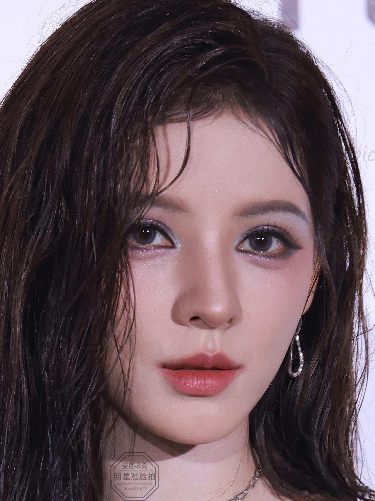 好像刚从水里出来的人鱼公主[送花花] ​​​