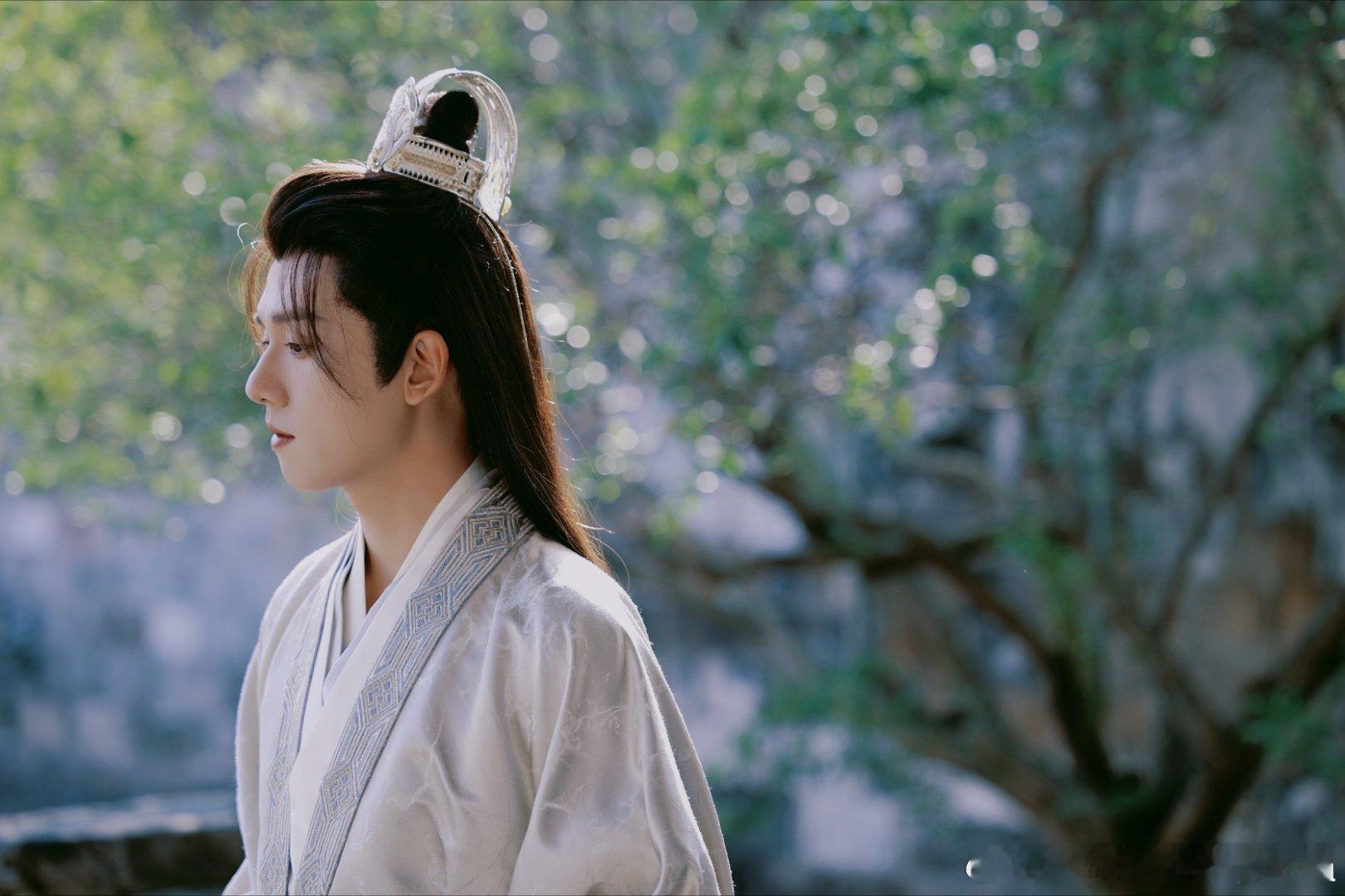 谁懂凤凰台上张耀 古装细糠狠狠拿捏住观众审美，每一个细节都可以有更多精彩，哥太有