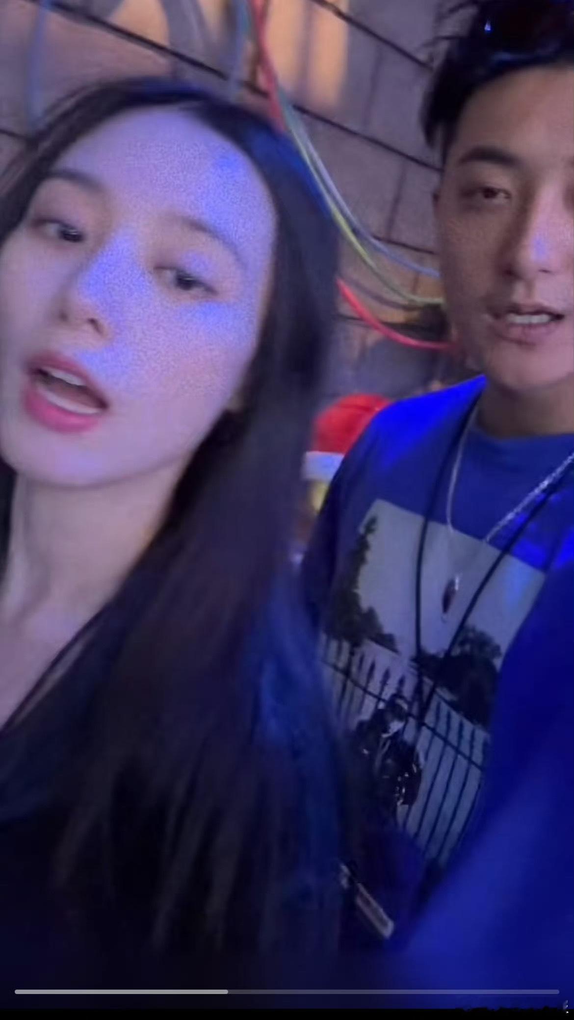 #徐艺洋夸黄子韬#起猛了看见徐艺洋夸黄子韬了“真会拍，真会剪”网友“黄子韬把手机