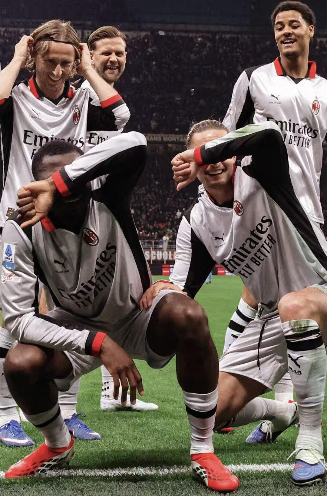 赛季最艰难一战，米兰能否突围！
下一轮米兰和那不勒斯的对决，不亚于天王山之战，基