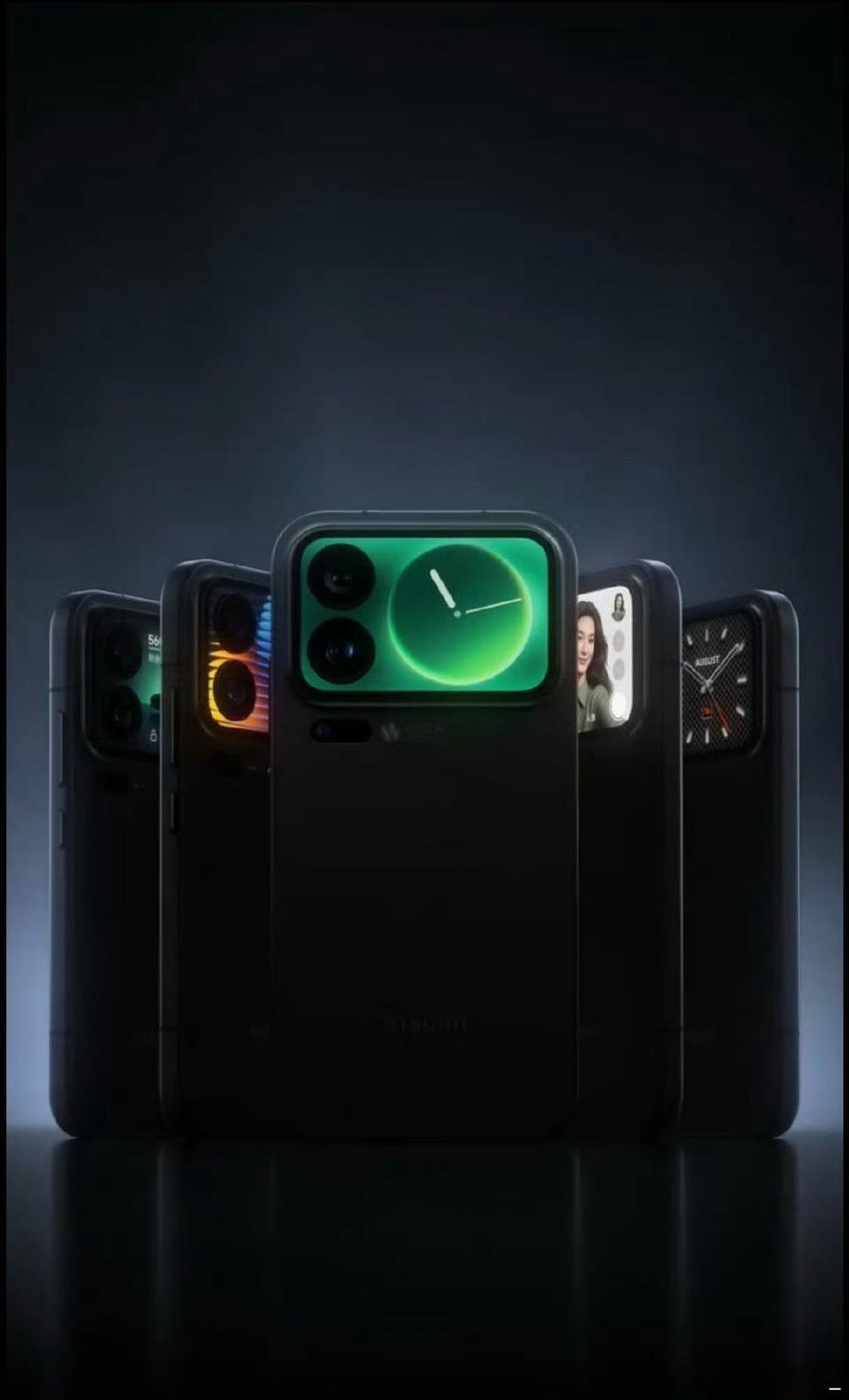 小米17背屏 一时间不知道是小米17太超前，还是[doge]iPhone17太落