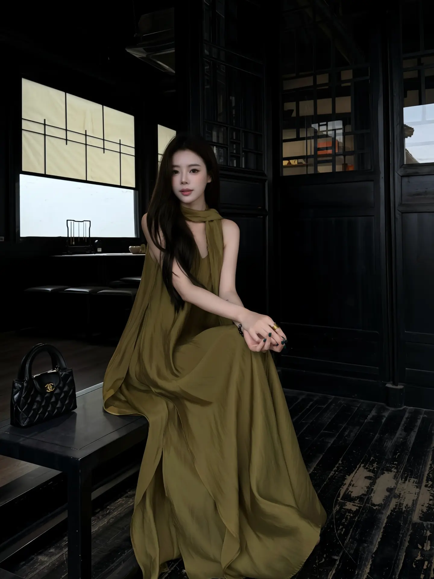 缘分本就浅薄 聚散都由不得你我