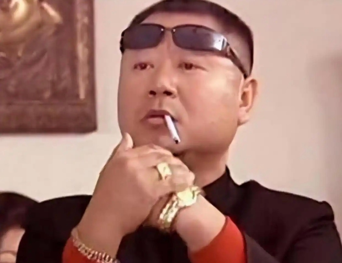 21号出来的今晚回深圳休息一天明天下午游泳晚上飞林芝然后再接一个上海再回深圳这个