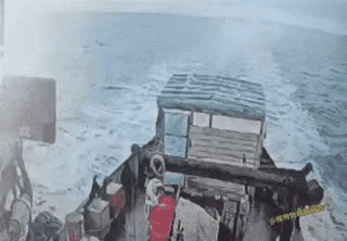 遵守文明理念，严格规范程序永远不会错
看看这个人如果到厕所解便，即规范了献丑行为