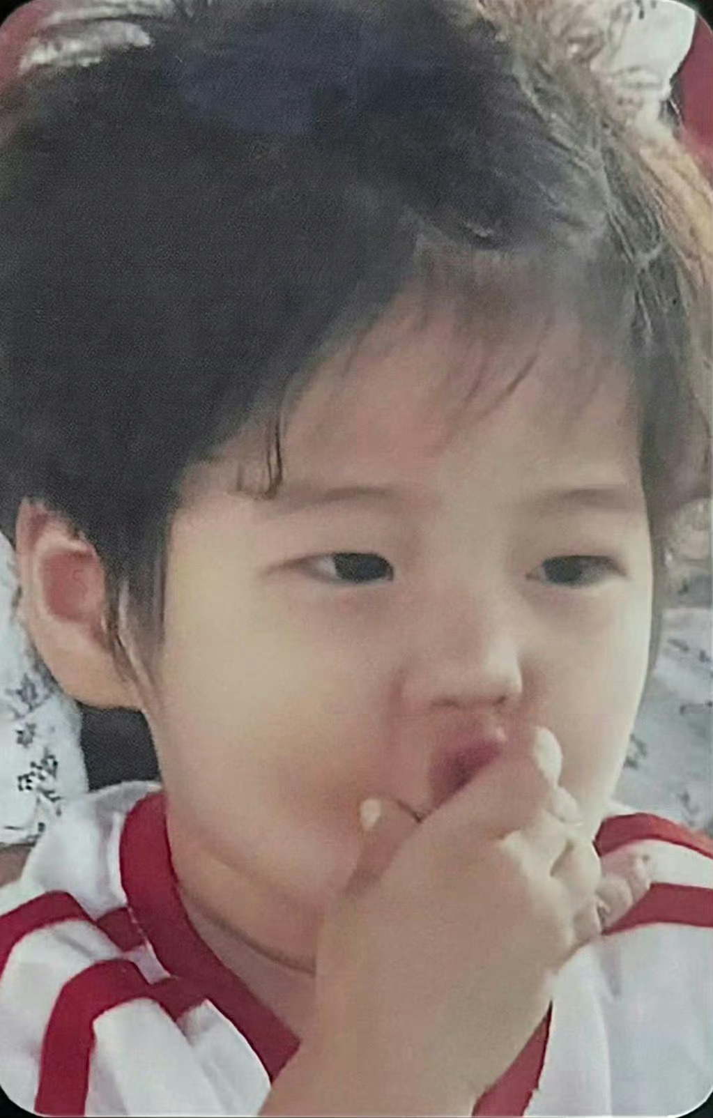 这么萌的小孩儿老李家竟然有2个（或许大姐？）啊啊啊啊啊啊啊如何加入这个家庭