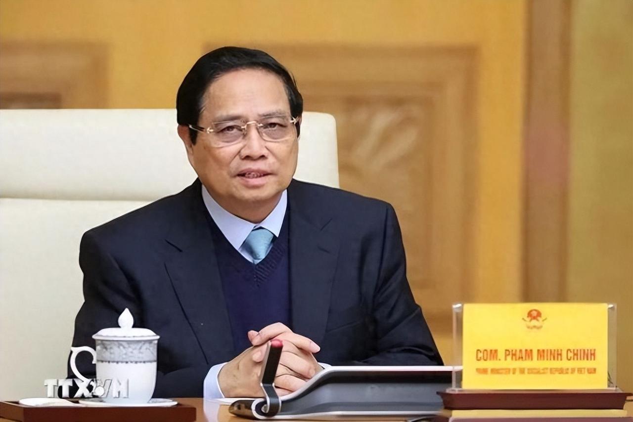 中国不欠任何国家的！在第十六届夏季达沃斯论坛的“亚洲世纪”分论坛上，越南总理范明