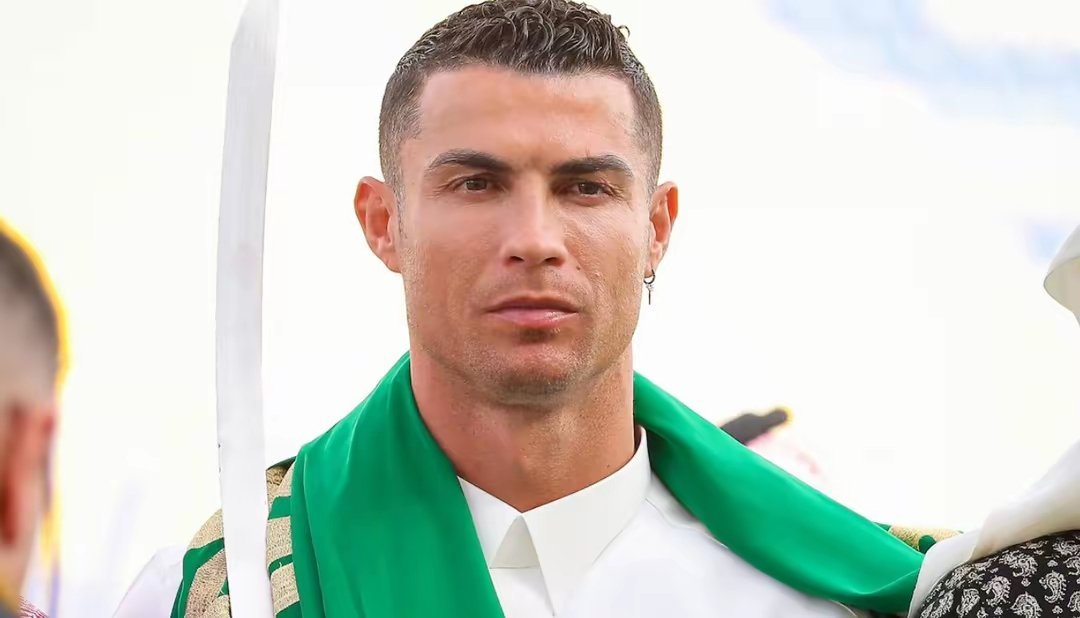 阿斯：沙特方面与C罗都不会退让，其引发的严重后果难以估量c罗足球 根据《阿斯报》