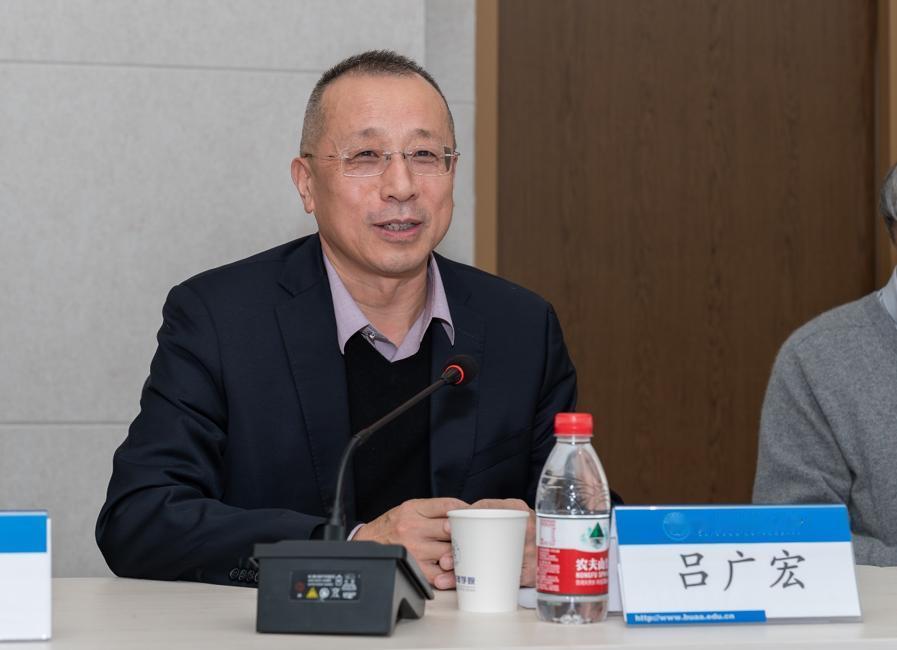 河南科技大学重磅引援，没等来院士校长，却等来了985背景的副校长。

根据河南省