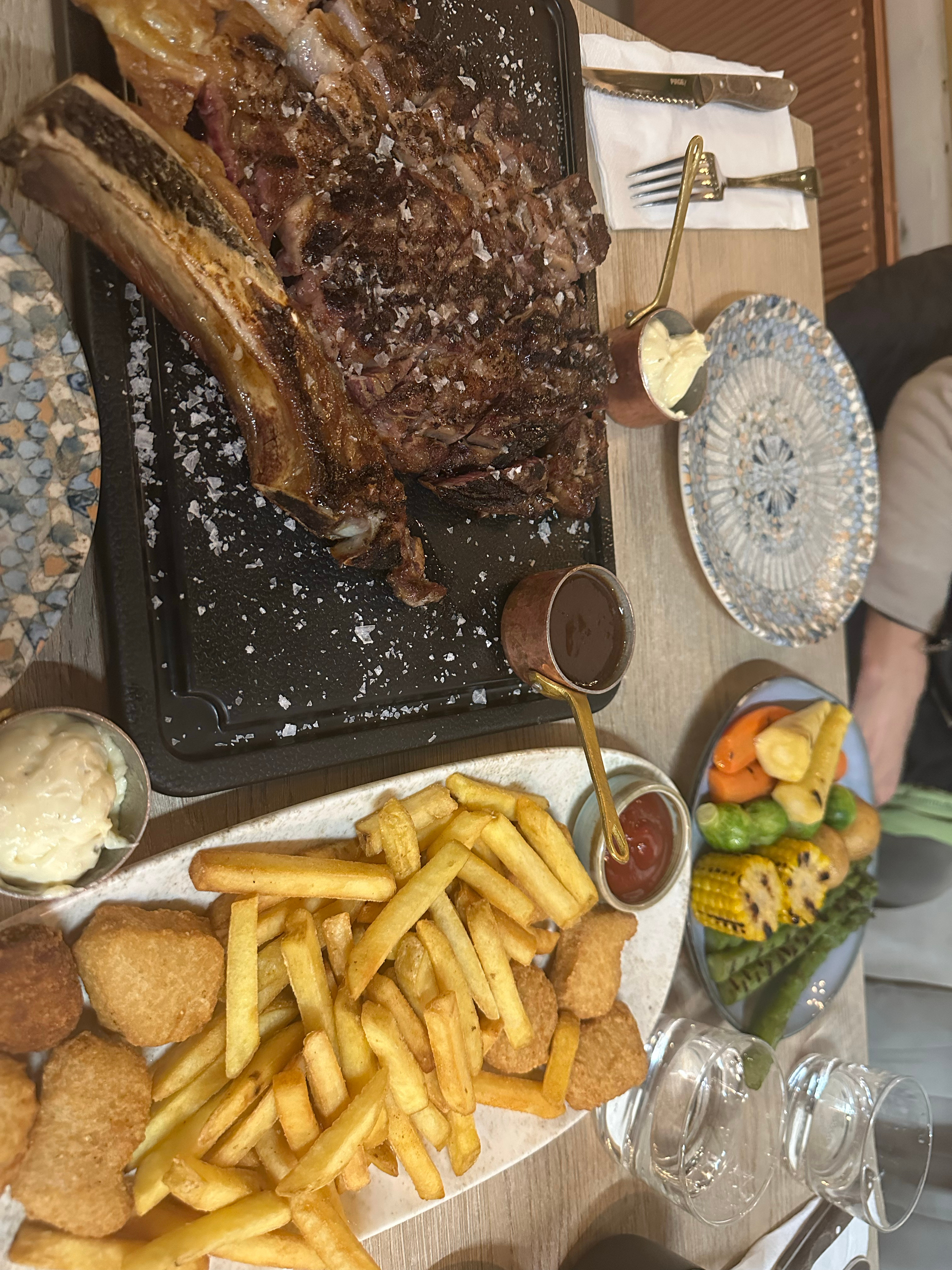 再次一路开往斯德哥尔摩 瑞典