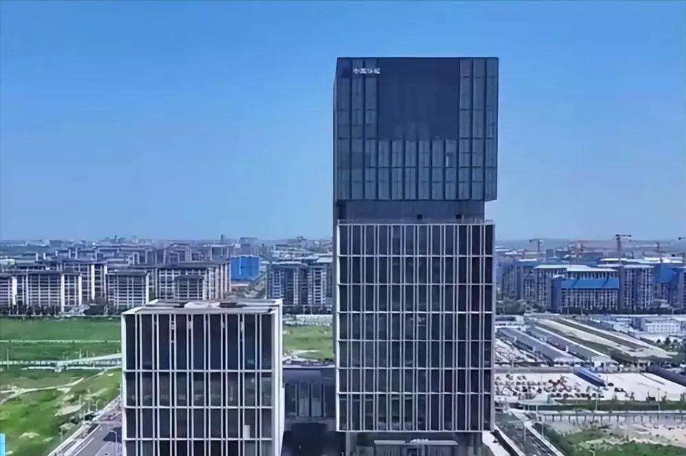 投资2000打造三个纽约大的雄安新区，这能简单用成功或失败定义吗？2017年雄安