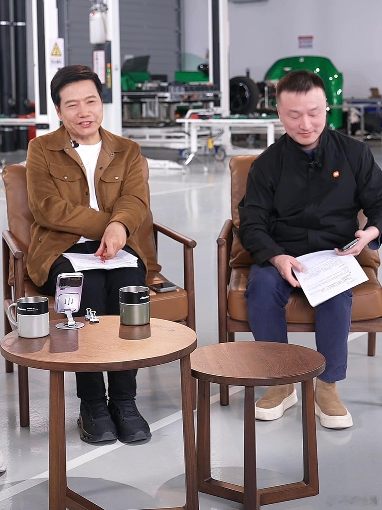 雷军直播雷军：最近网络上对他本人的一些尬黑，给他造成了一些心理阴影。以至于现在他