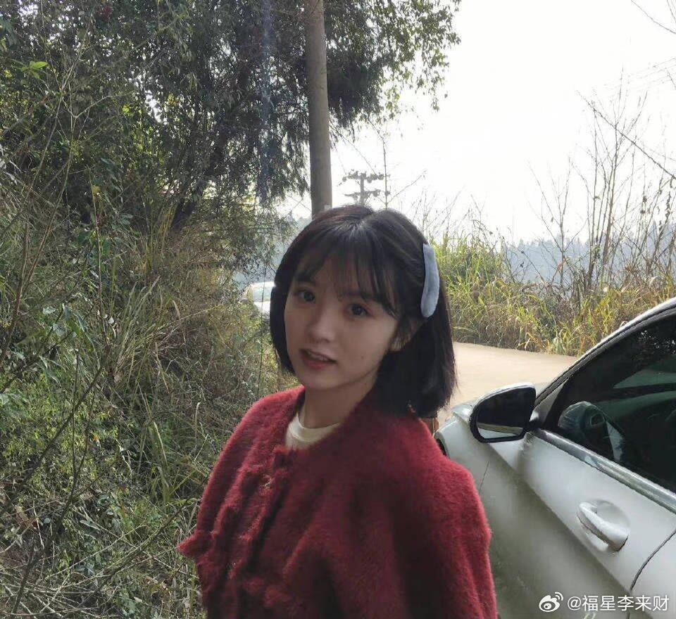 早期短发的田曦薇 