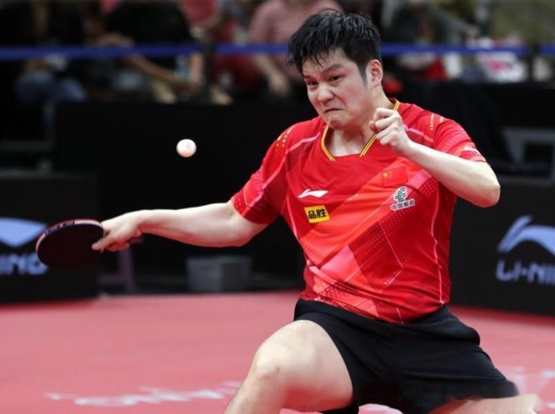 4-0！攻防两端降维打击，横扫中国香港名将，樊振东晋级男单八强
樊振东在今天下午