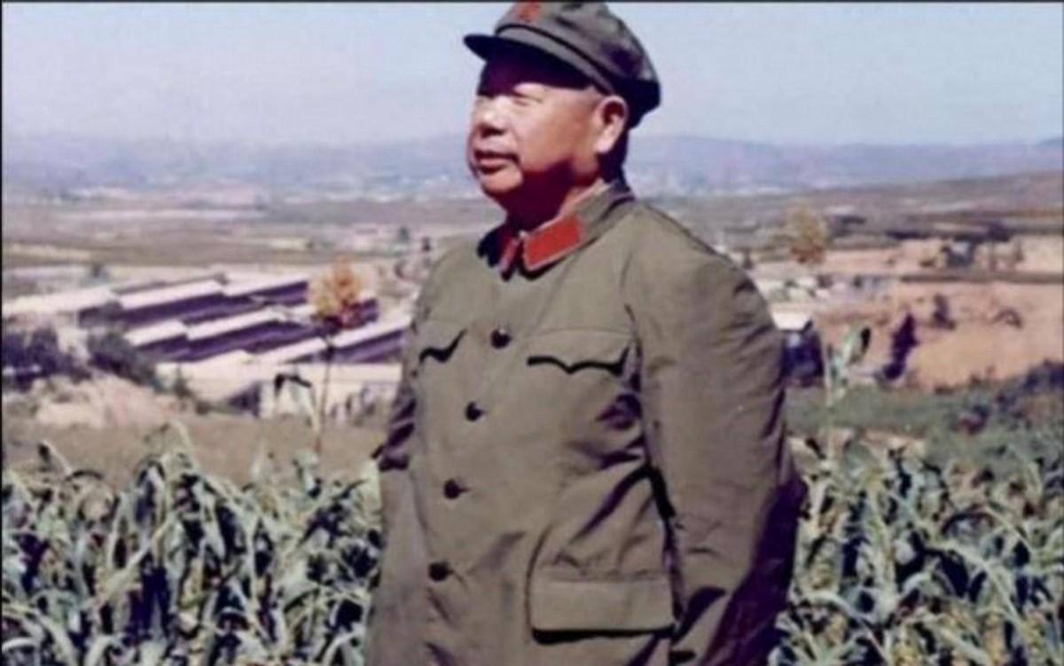 陈锡联真的“夺取”了叶剑英的军权吗？毛主席临终前为何把军权交给了陈锡联
1954