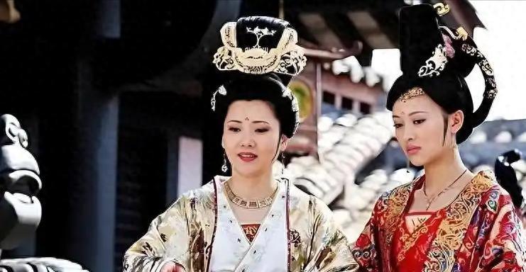 唐朝第一美人曾毒杀生父，与母亲共同侍奉一位丈夫，最终的人生为何如此悲惨？
707