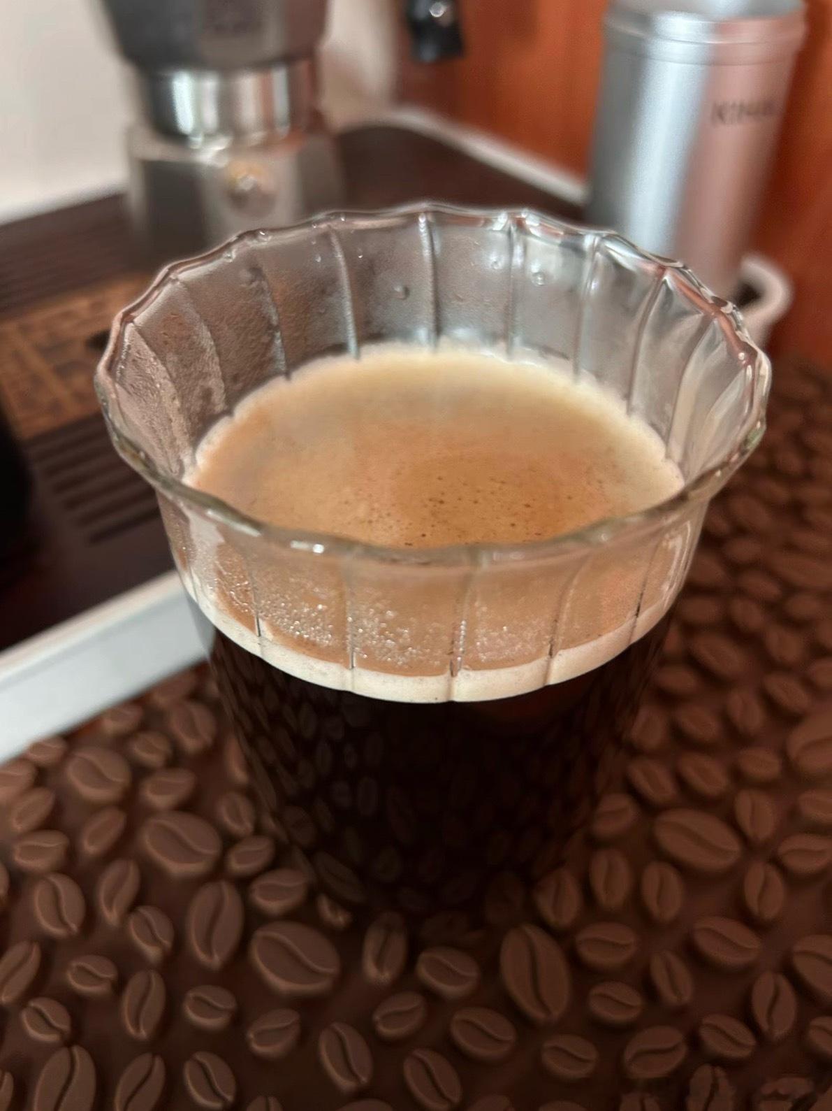 来一杯提提神，最近好久都没喝过了，看看效果怎么样黄金金价黄金现货外汇黄金原油博弈