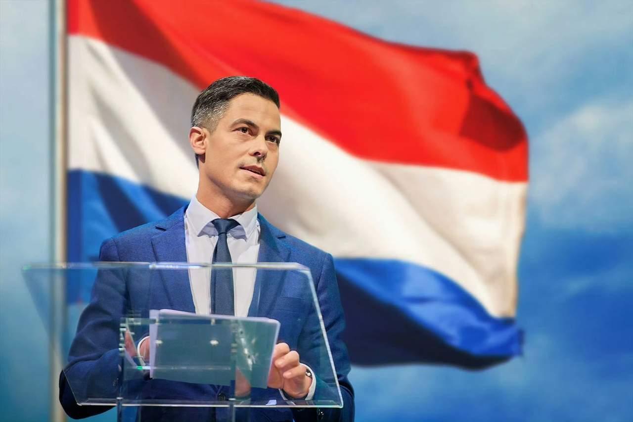 【[烟花]新世纪之2314】
昨天上任的荷兰史上最年轻的首相38岁的罗布·耶滕，