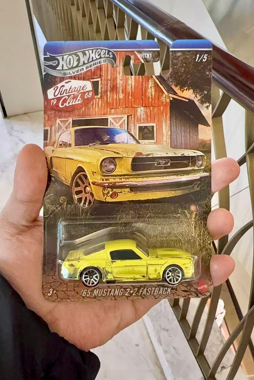 今天花小几十块，拿下一台 1965 款 Ford Mustang 2+2 Fas