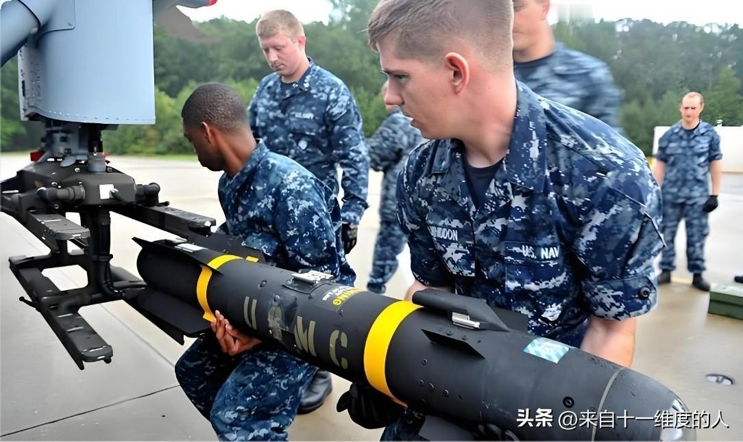 为了反抗美国，丹麦急着军购自保，于是向美国下单4500万美元武器：100枚"地狱